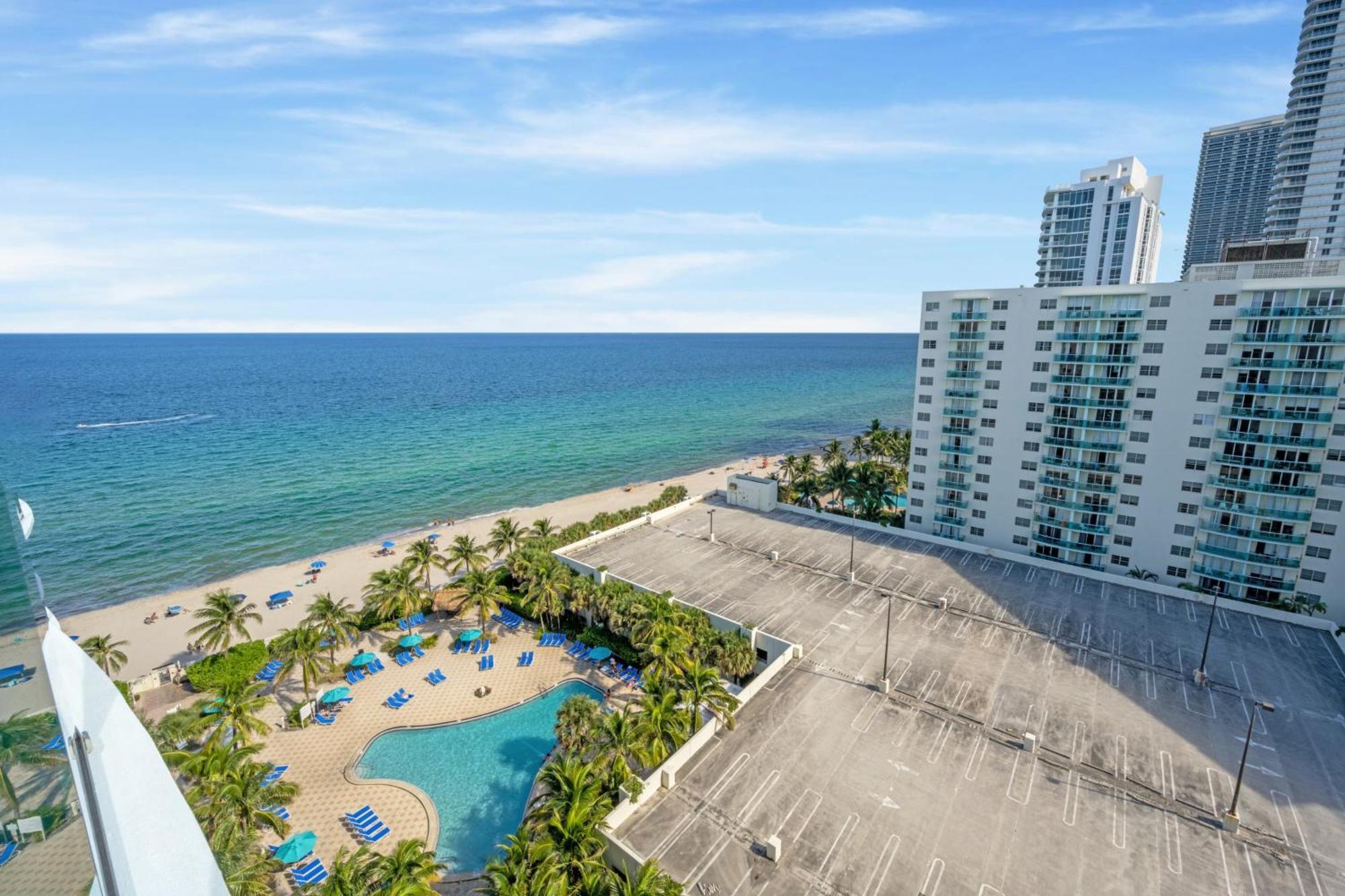 Tides On Hollywood Beach Rum bild